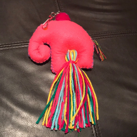 Elephant Bag Charms 🐘 - Picture 4 of 5